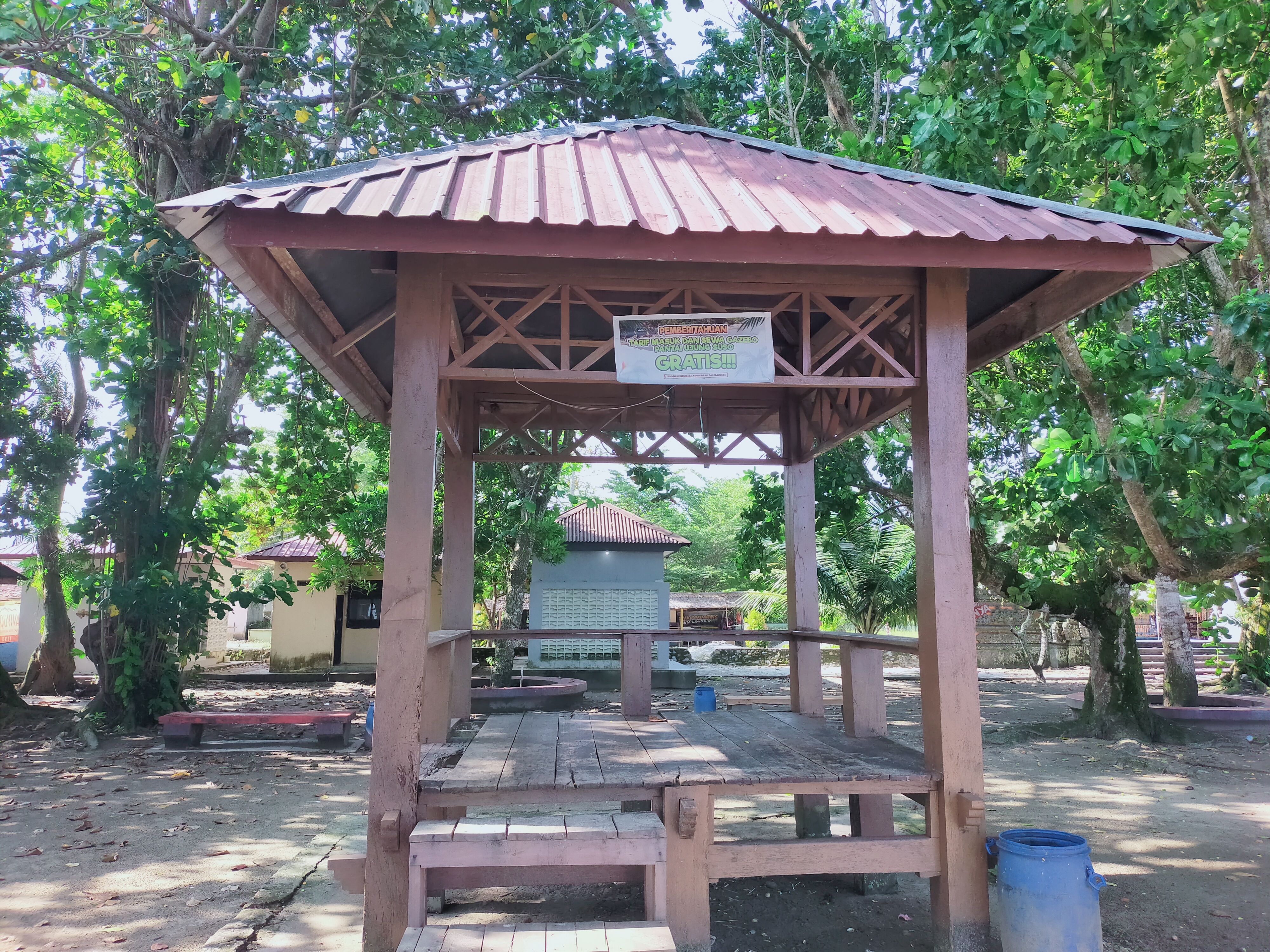 Gazebo Pemda